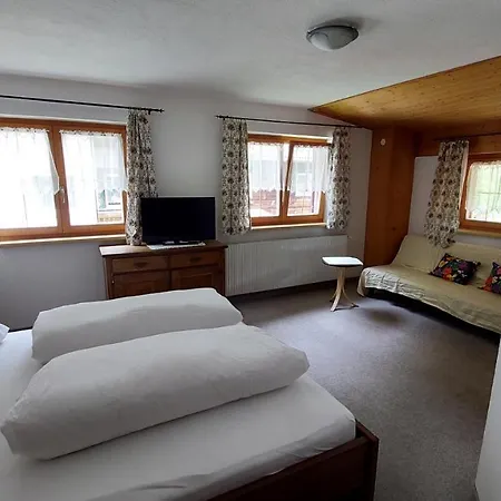 Montafonerhuesli Gæstehus